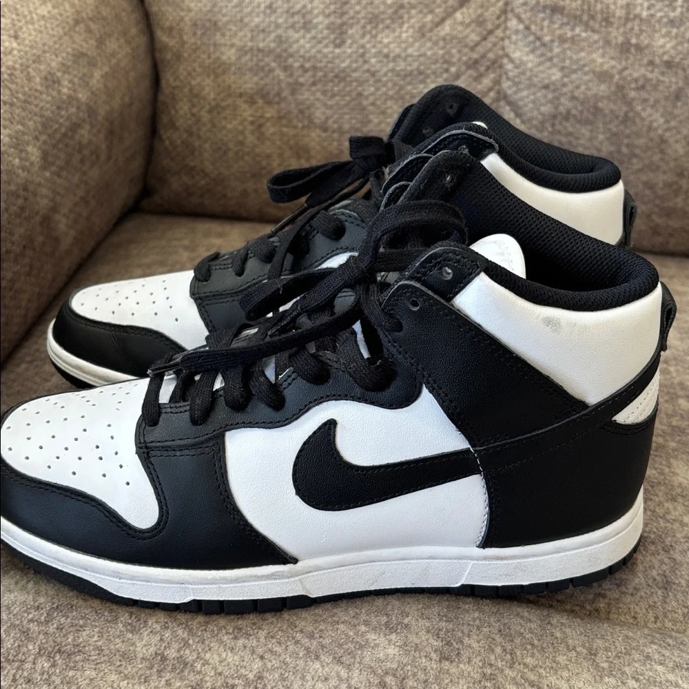 Nike Dunk High Retro